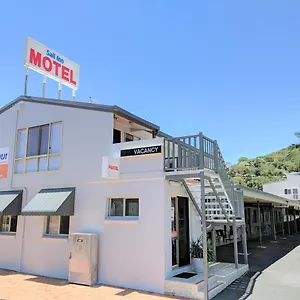 Motel Sail