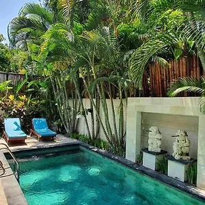 Drupadi Villa Legian (Bali)