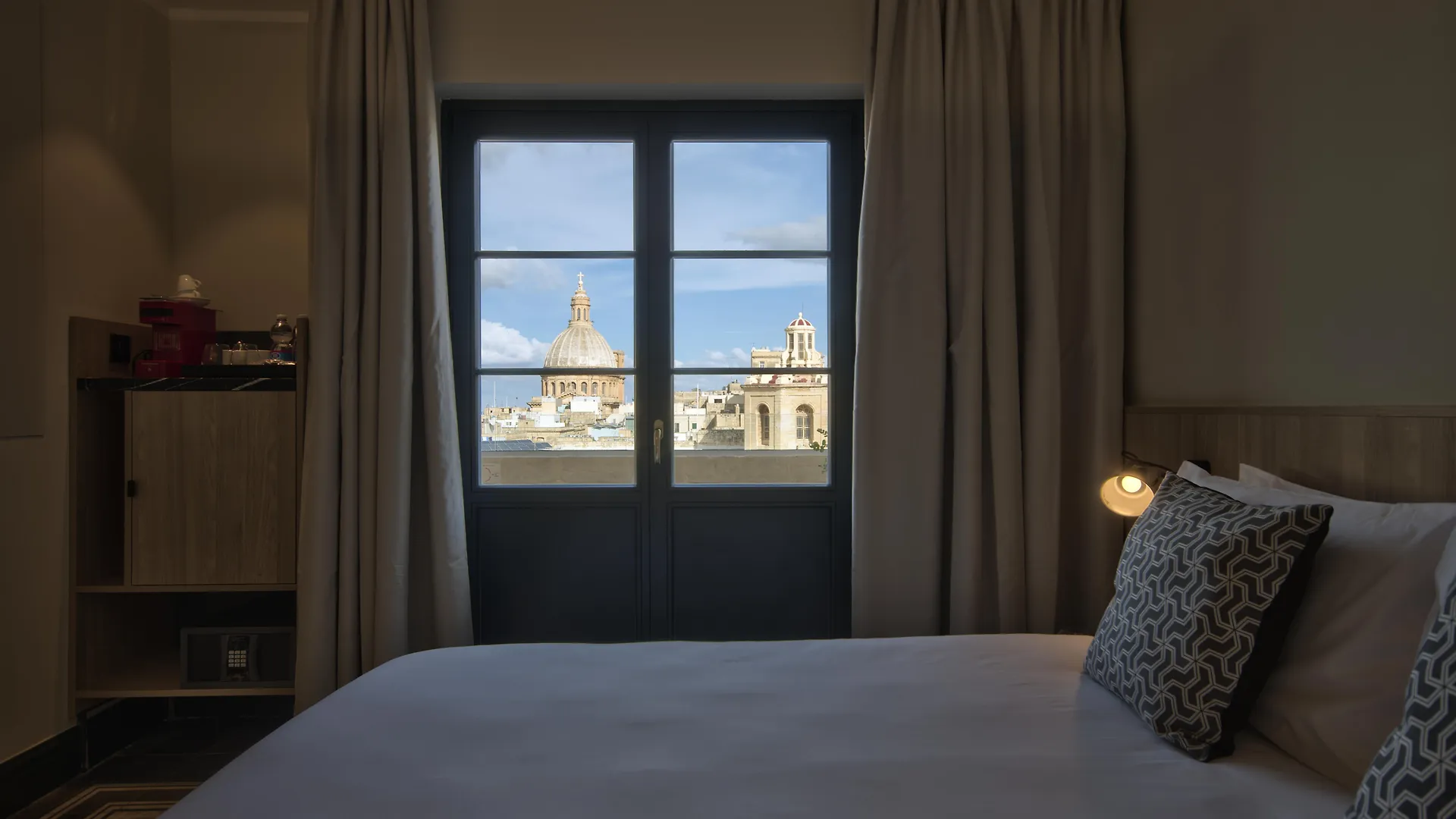 La Falconeria Hotel Valletta 4*,  Malta